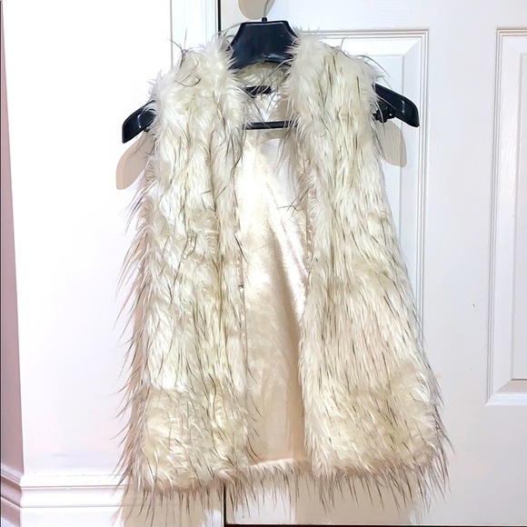 Fur Vest - Picture 1 of 1